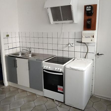 Bela Apartment ฟอนตีเนย์-ซูส์-บัวส์ ภายนอก รูปภาพ